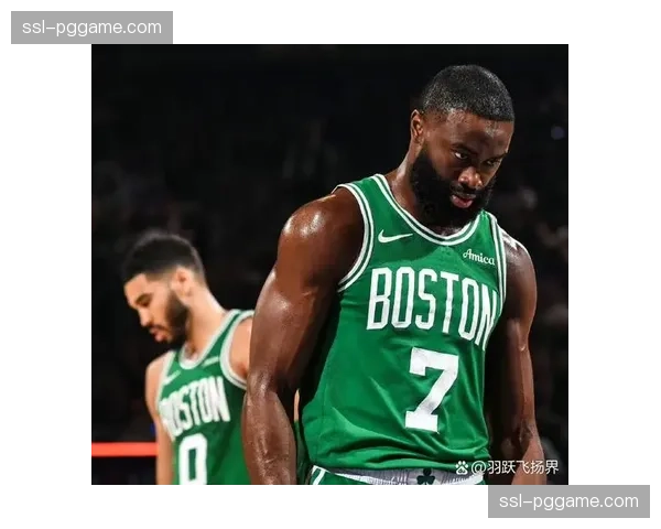 凯尔特人大学体系运作 塔图姆缺阵后战术调整细节